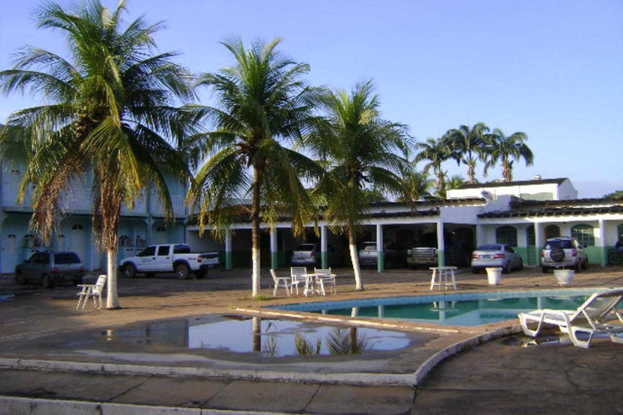 Hotel Das Palmeiras Barreiras  Exteriör bild